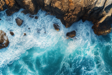 découvrez pourquoi la relation entre les rochers et les vagues est essentielle pour mener une vie épanouie.